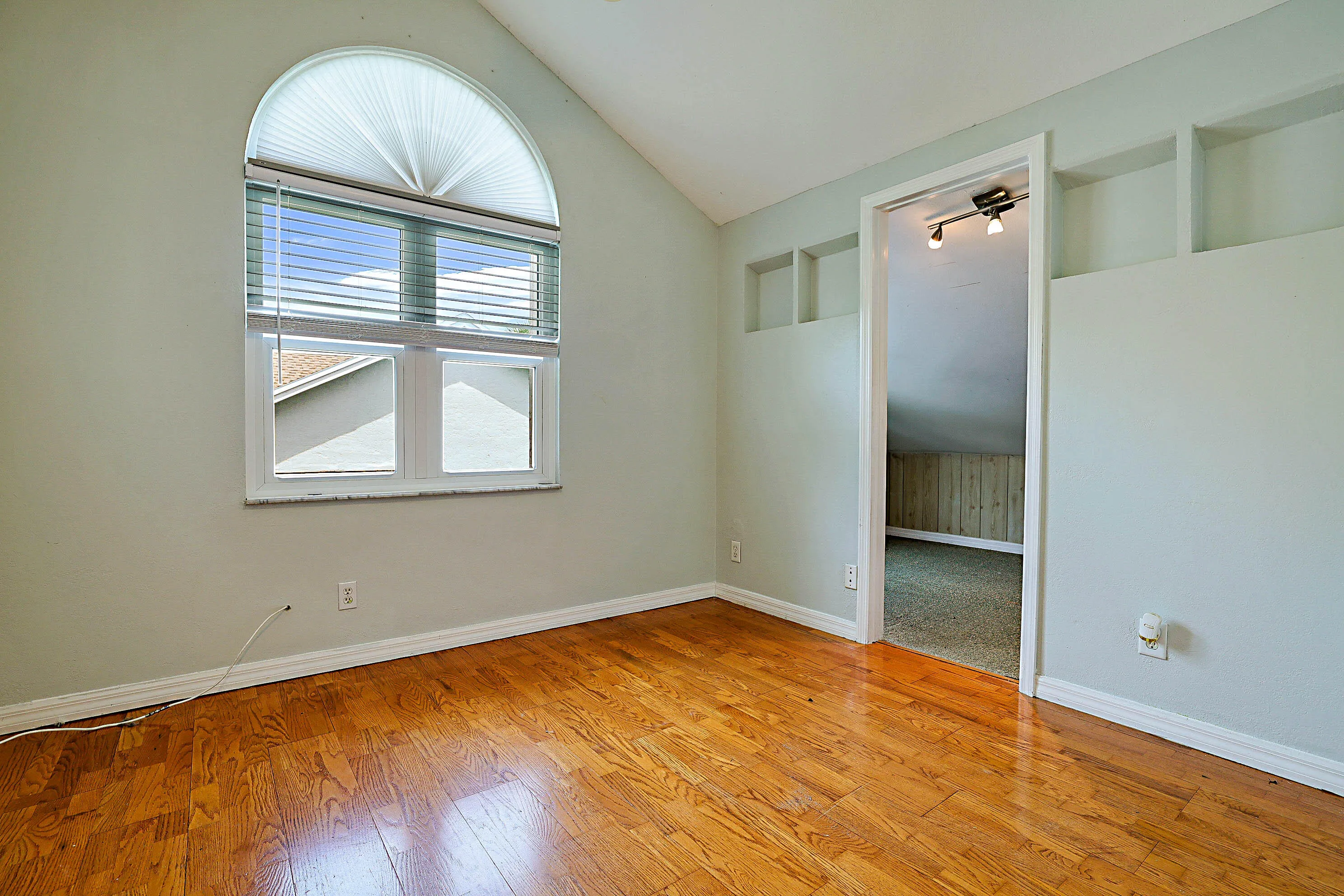 3570 Woods Walk Blvd -28