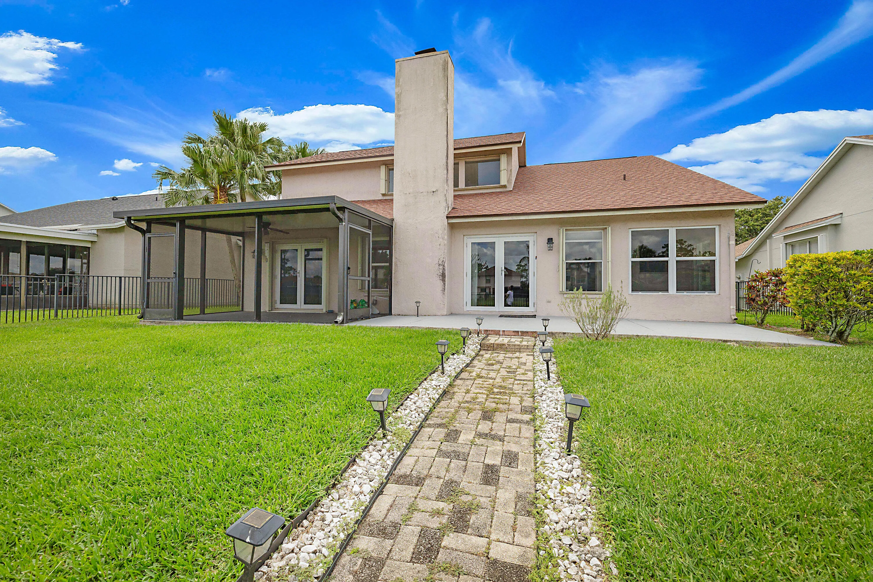 3570 Woods Walk Blvd -39