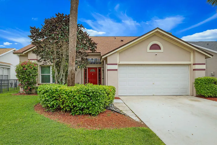 3570 Woods Walk Blvd -1