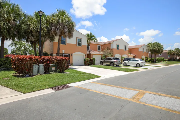 6881 Willow Creek (1)