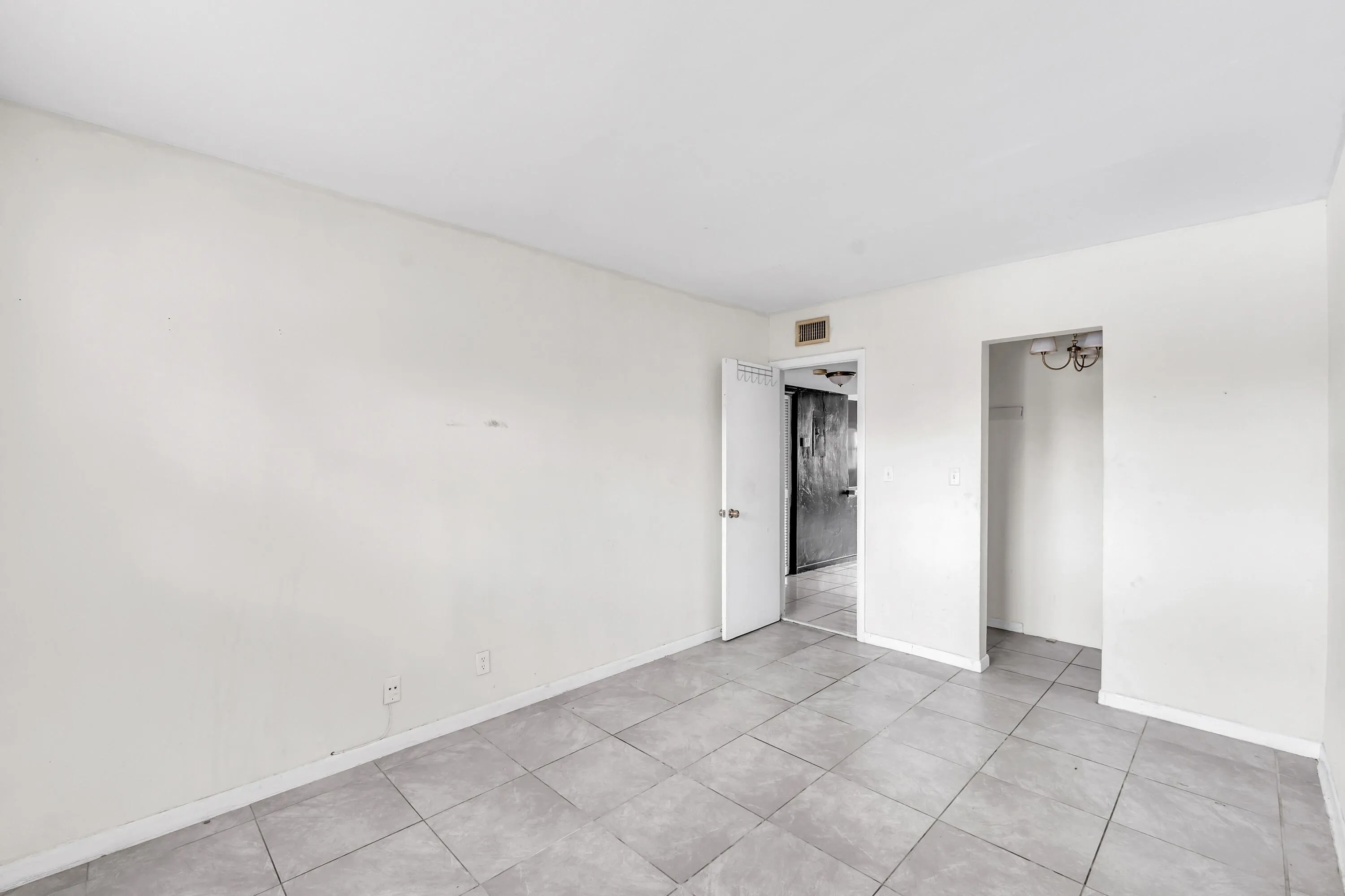 4050 NE 12th Terrace U38-4