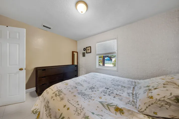 2326 Harding St-Hollywood, Rotem-8