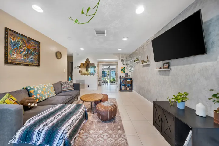 2326 Harding St-Hollywood, Rotem-30