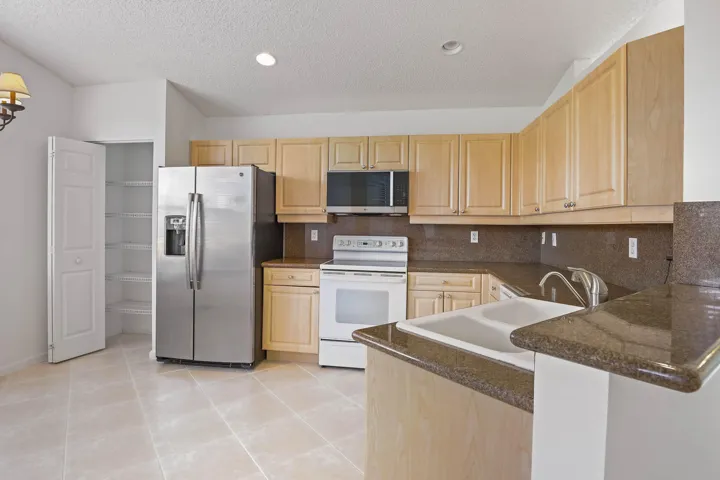 7387 Tonga Ct (13)