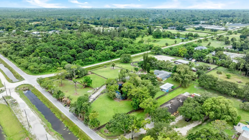 013-034-DJI 0340-4200x2360