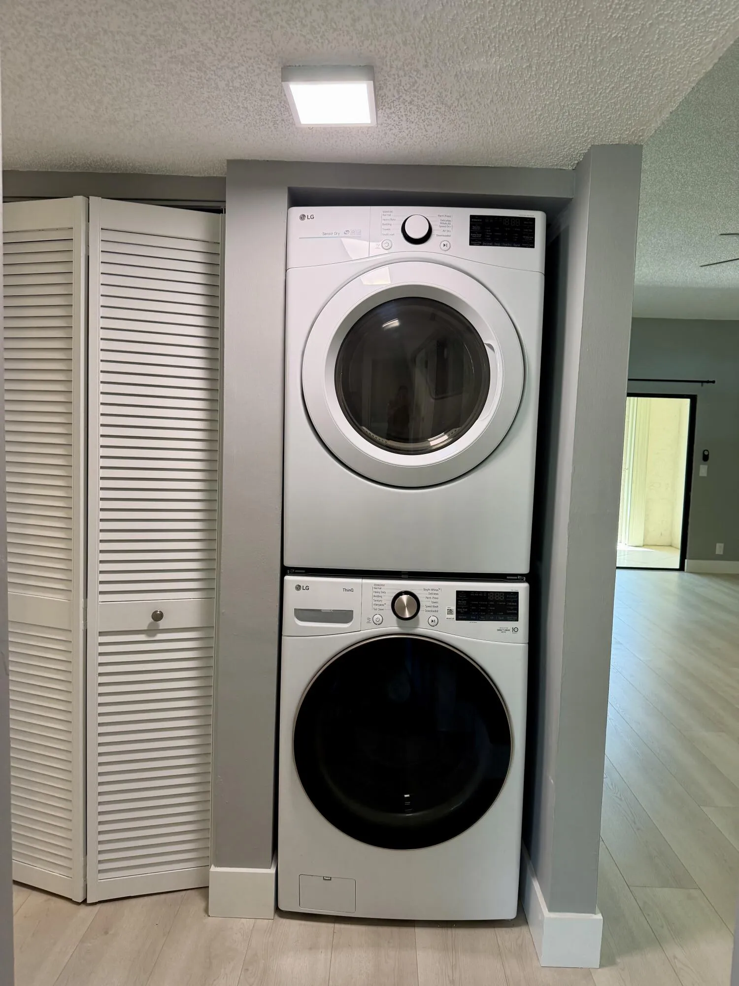 Full Size Washer-Dryer