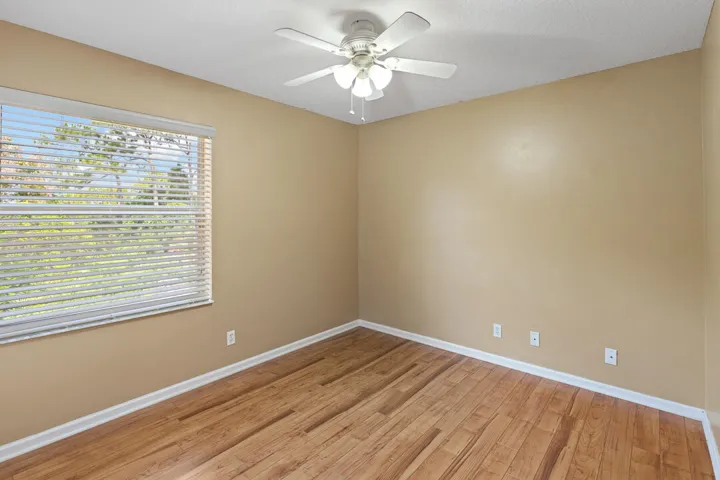 3516 NW Deer Oak Drive-23