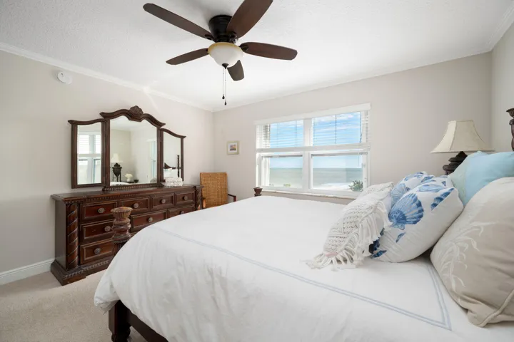 14-web-or-mls-4049 Ocean Dr 505--17