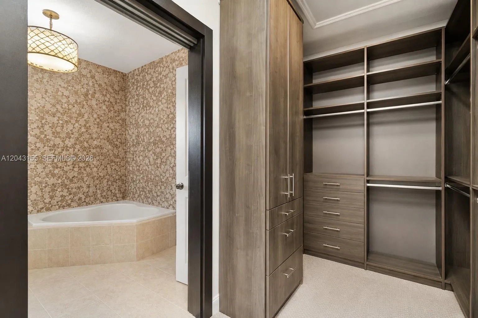 Property photo 50