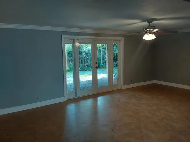 Huge Family room