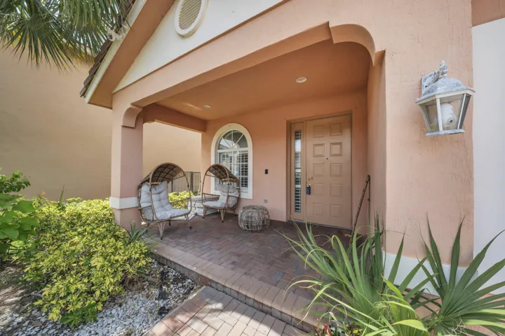 2 Porch (1)