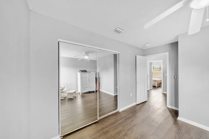 21 Guest Bedroom A (2)