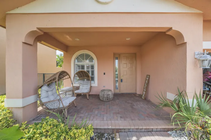 2 Porch (2)