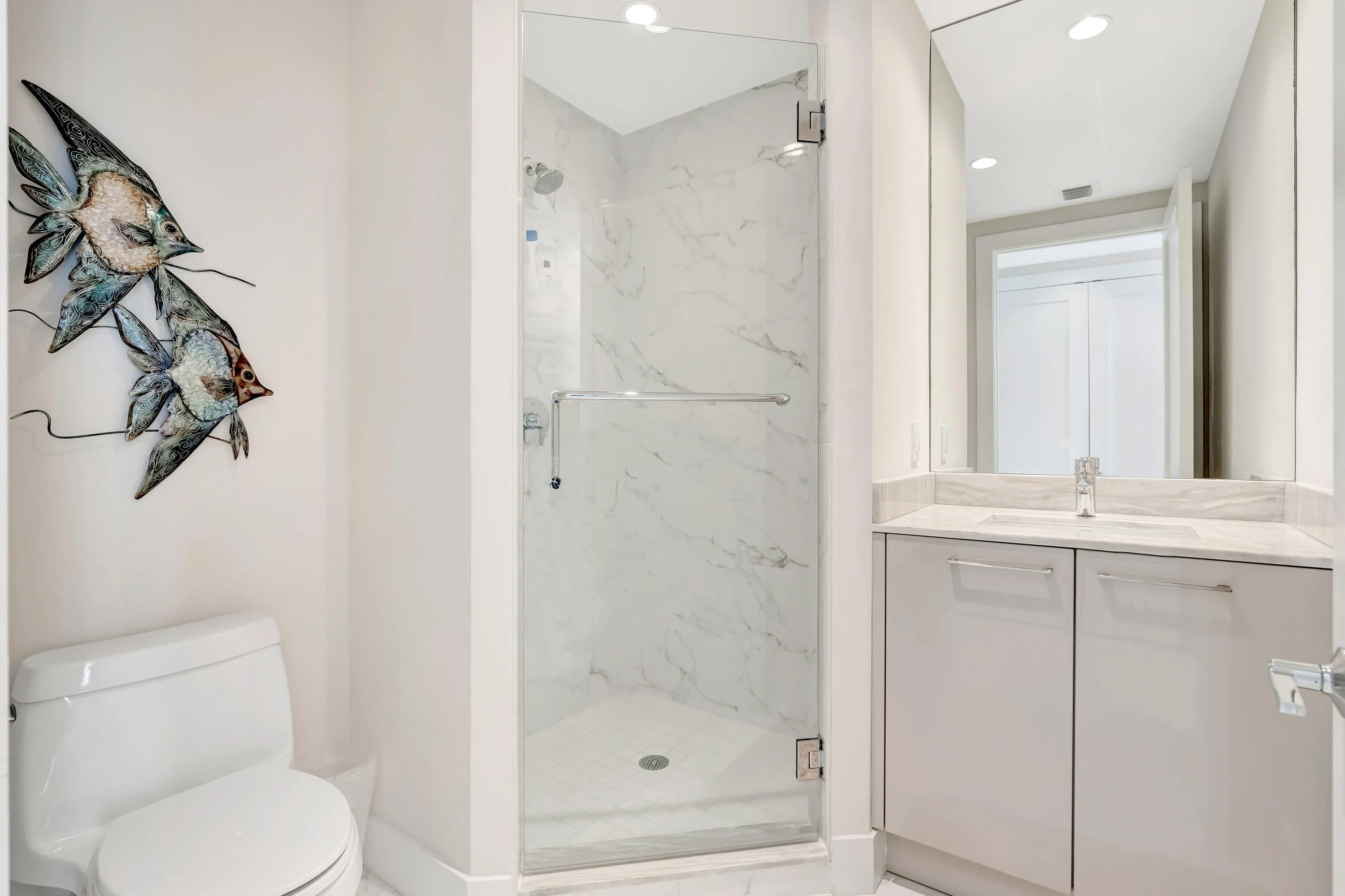 Guest Bath 2