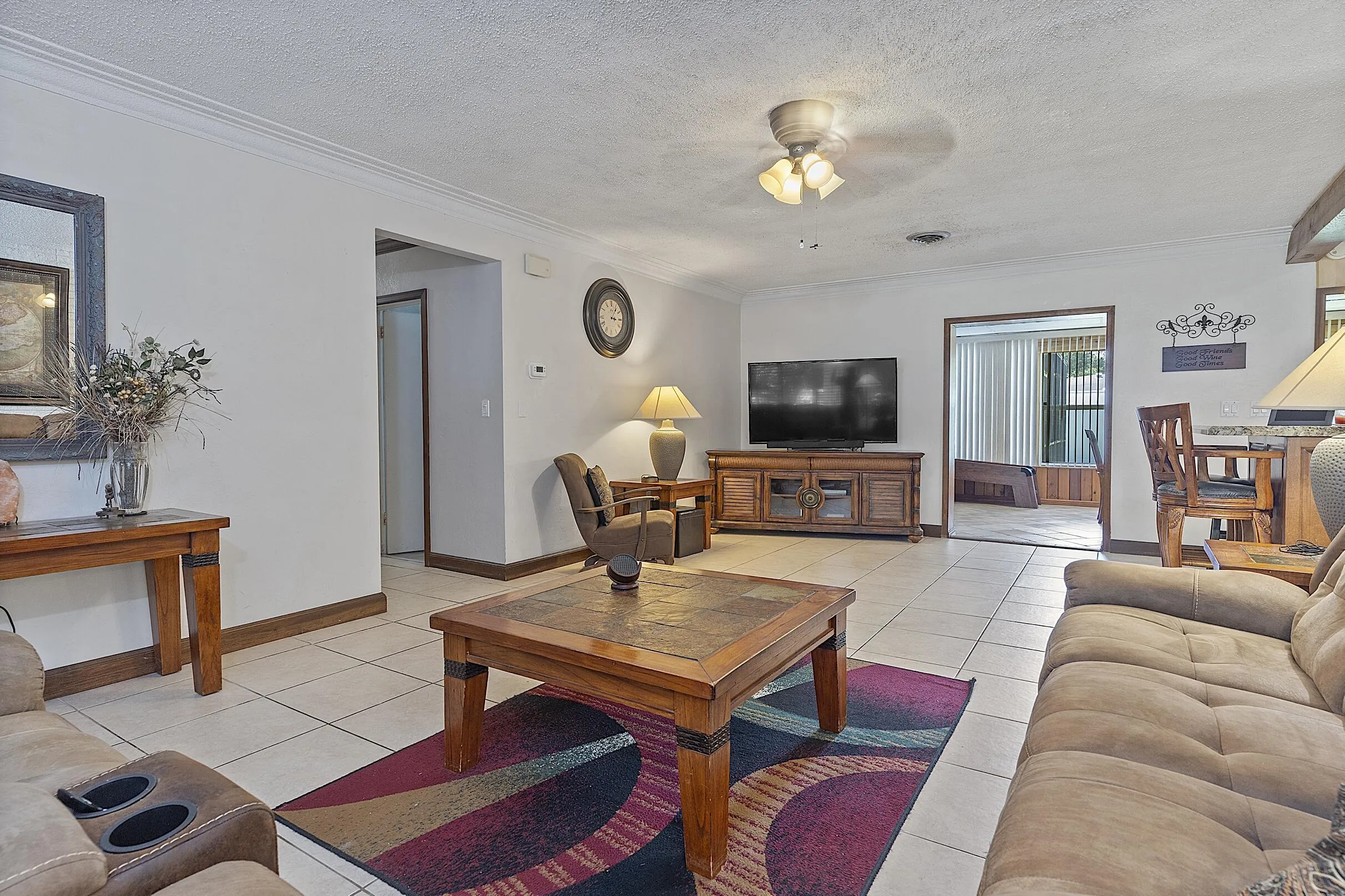 521 SW 59th st - - 015