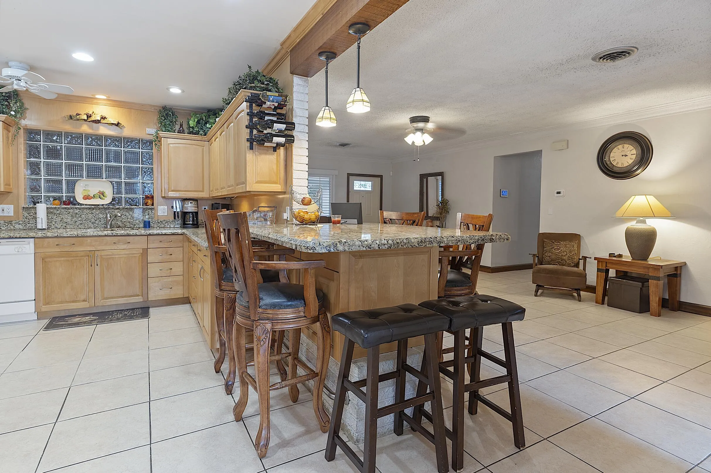 521 SW 59th st - - 020