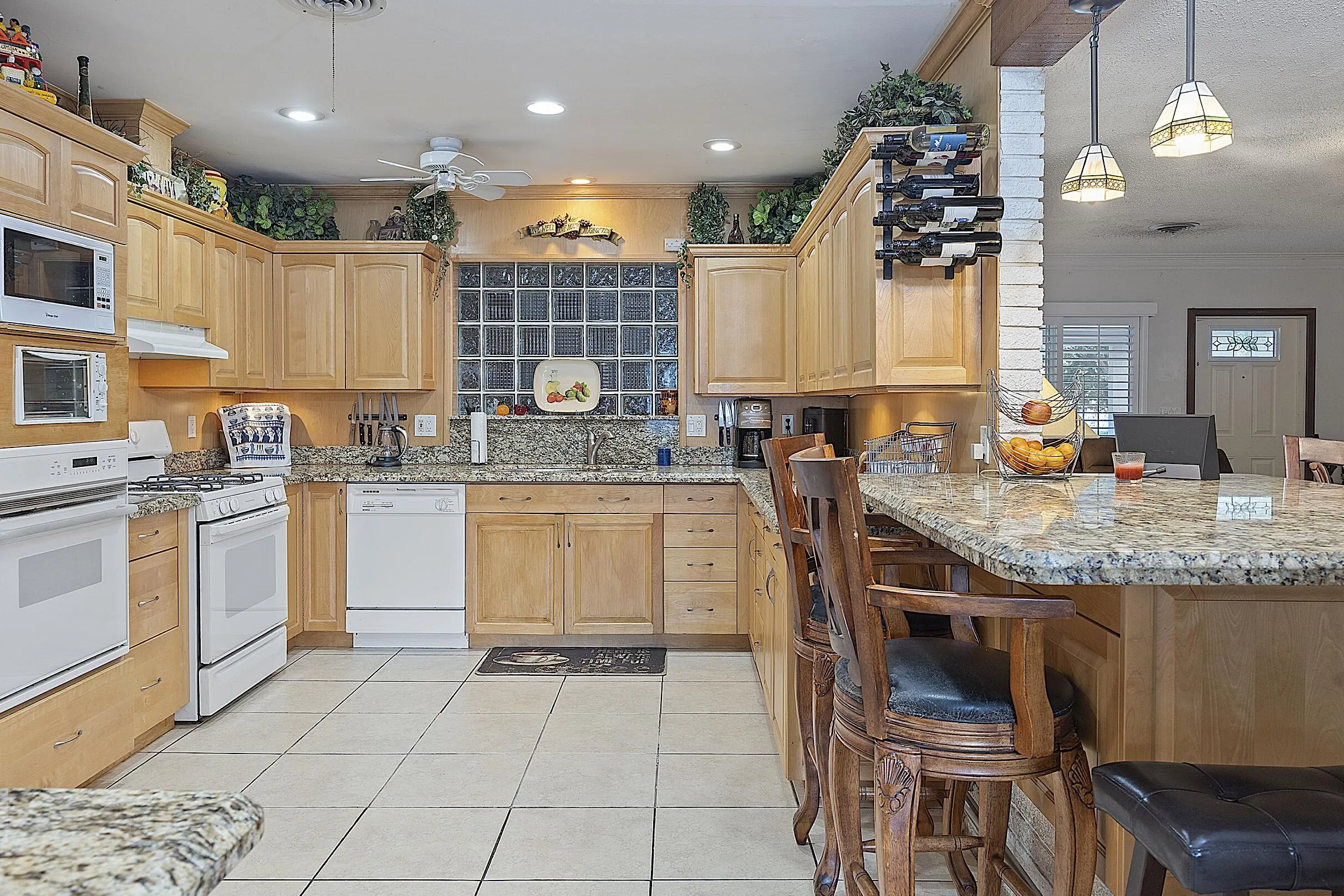 521 SW 59th st - - 019