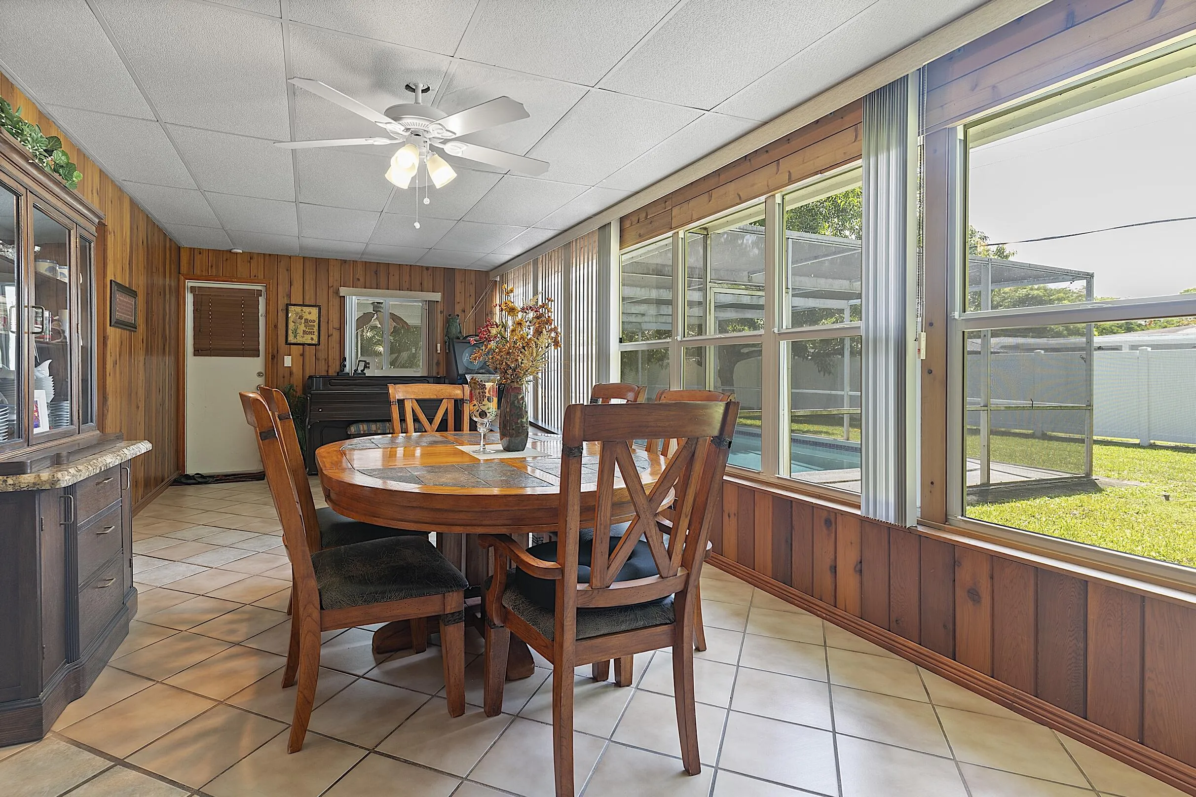 521 SW 59th st - - 022