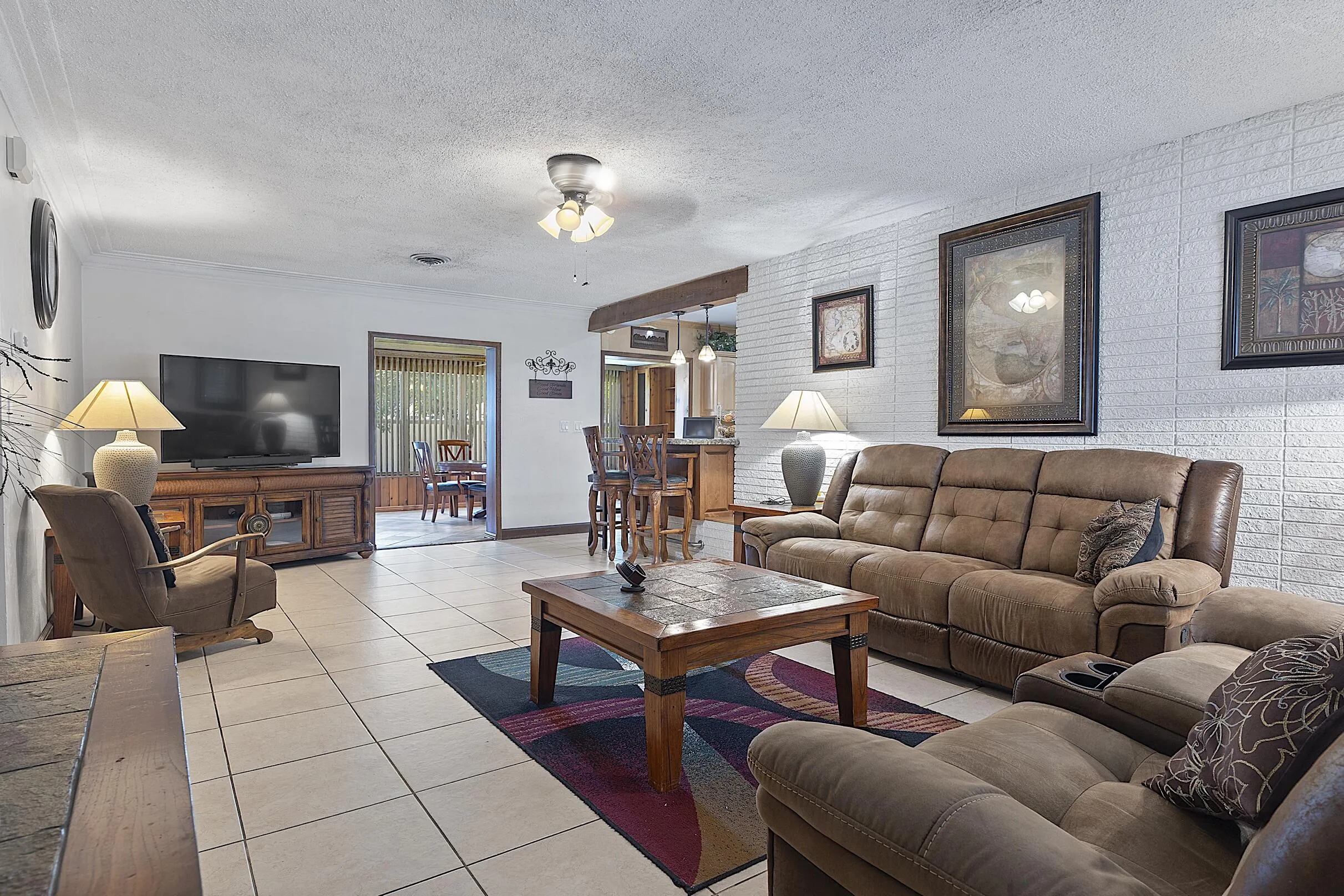 521 SW 59th st - - 013