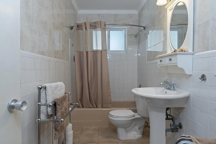 521 SW 59th st - - 036