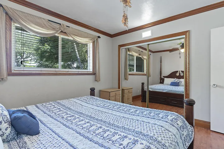 521 SW 59th st - - 039