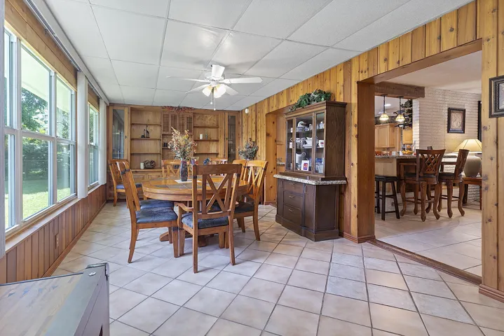 521 SW 59th st - - 024