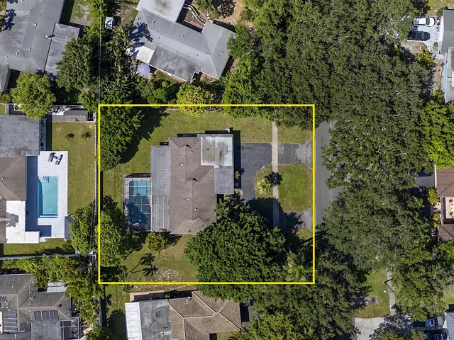 521 SW 59th st - - 007