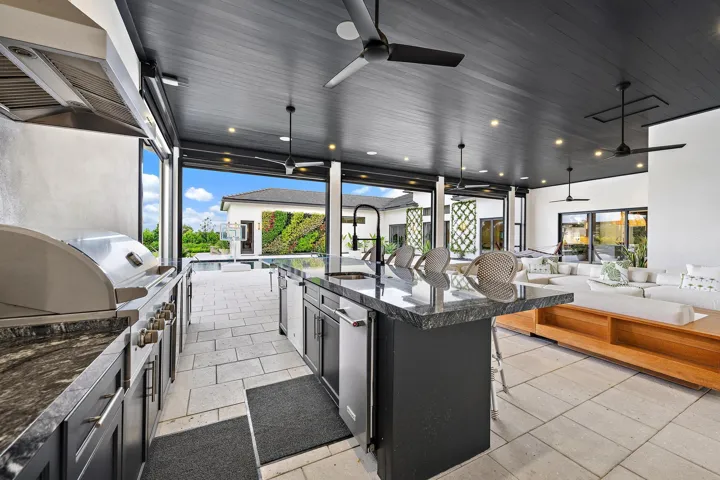 Summer Kitchen