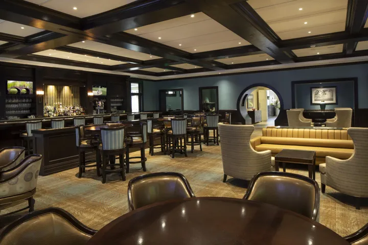 Pub and Bar