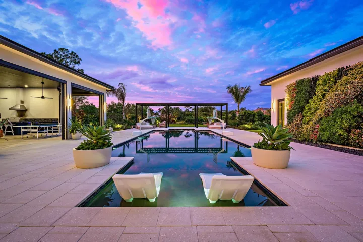 Pool & Back Exterior