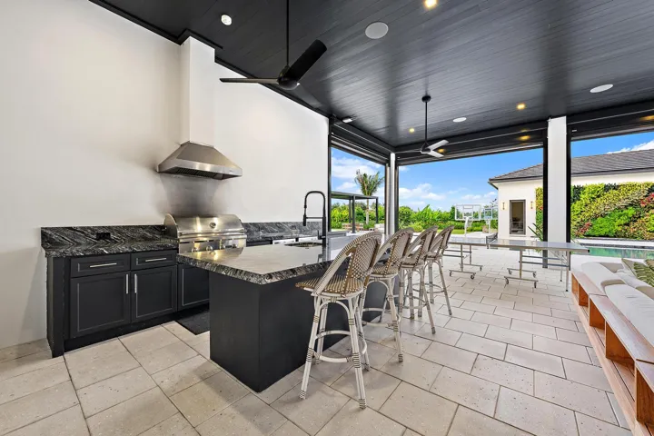 Summer Kitchen