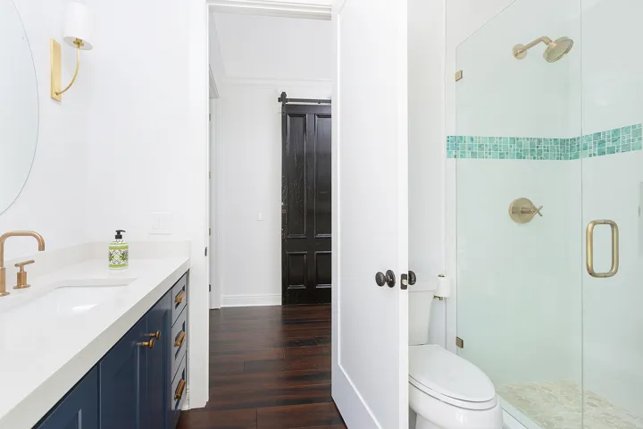 20_Powderroom_Cabana