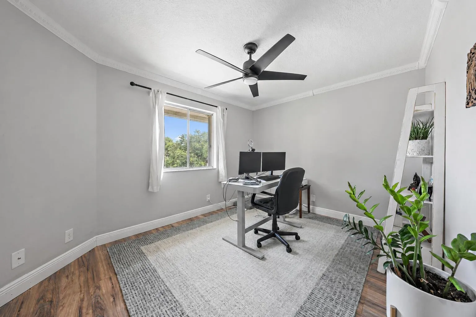 Guest Suite/Office