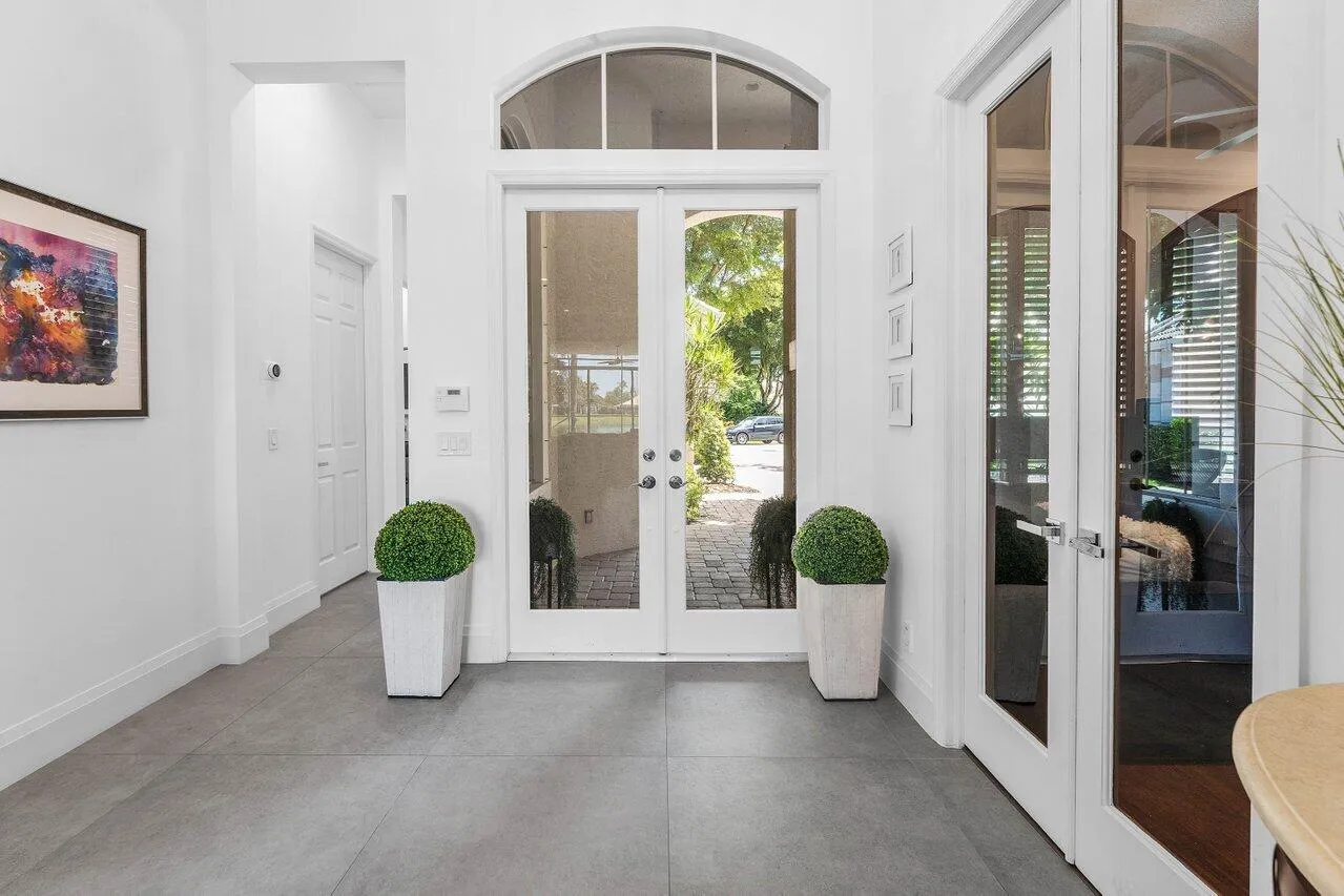 Entrance Foyer