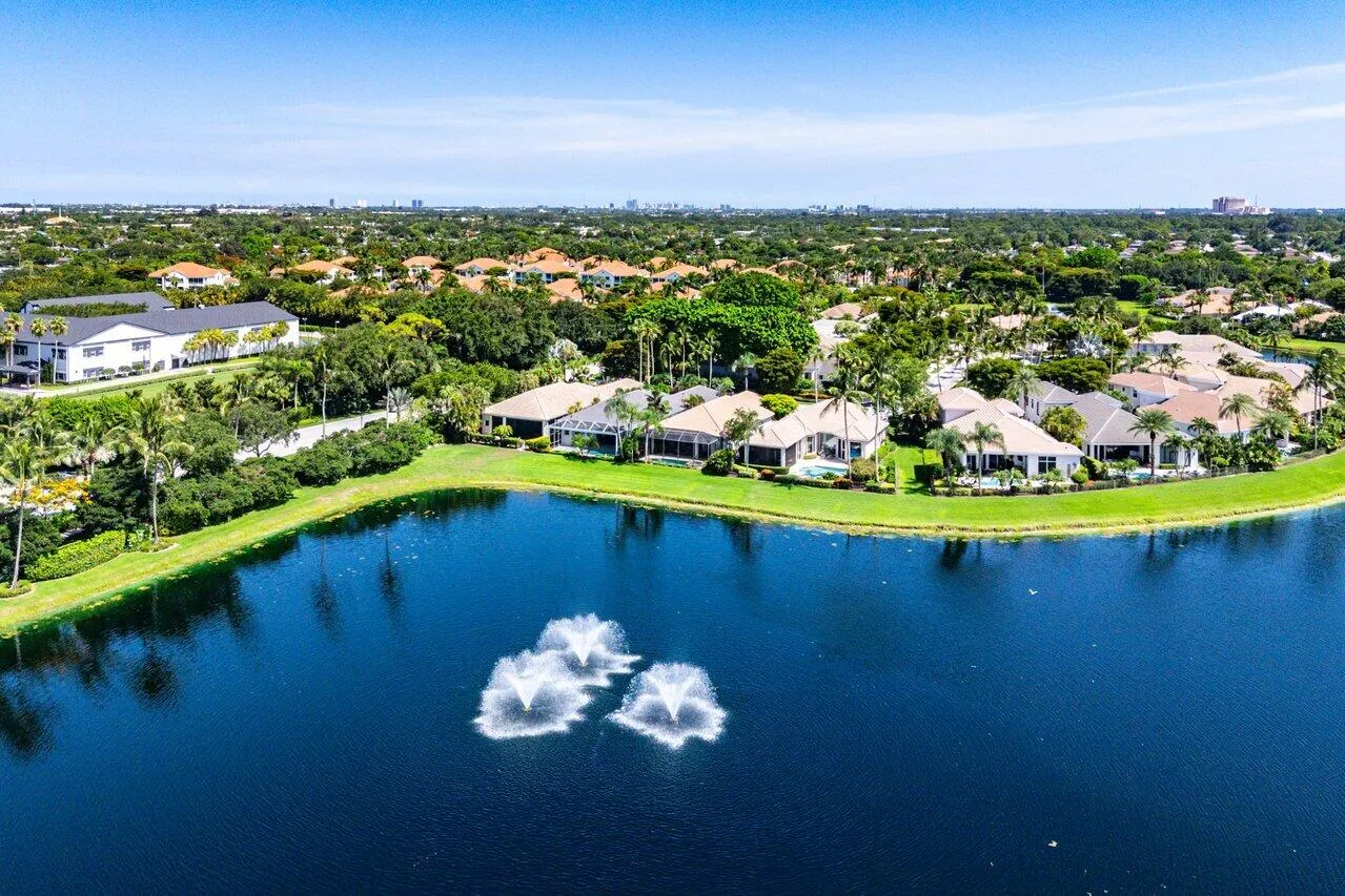 Panoramic Water Views