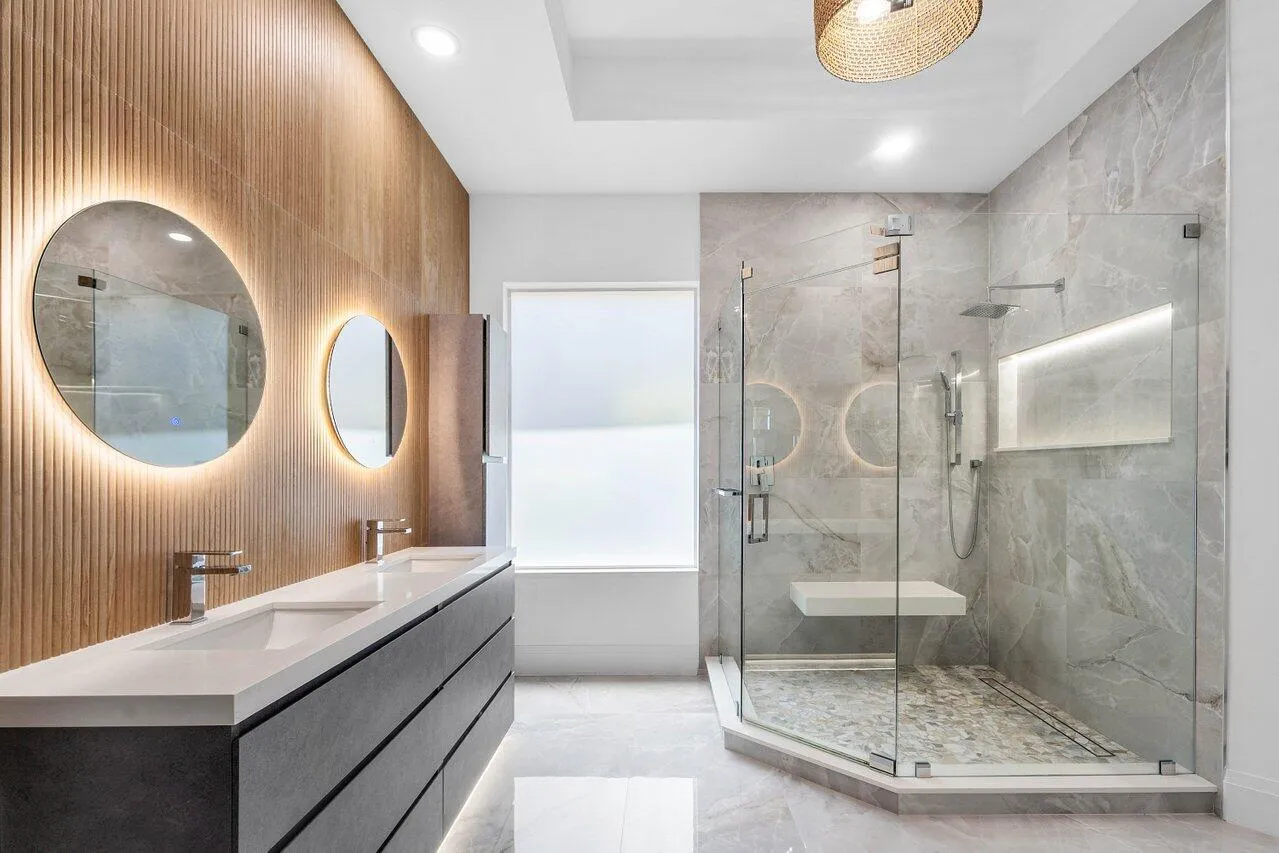 Spa-Inspired Primary Bath