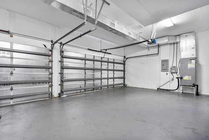 garage 1