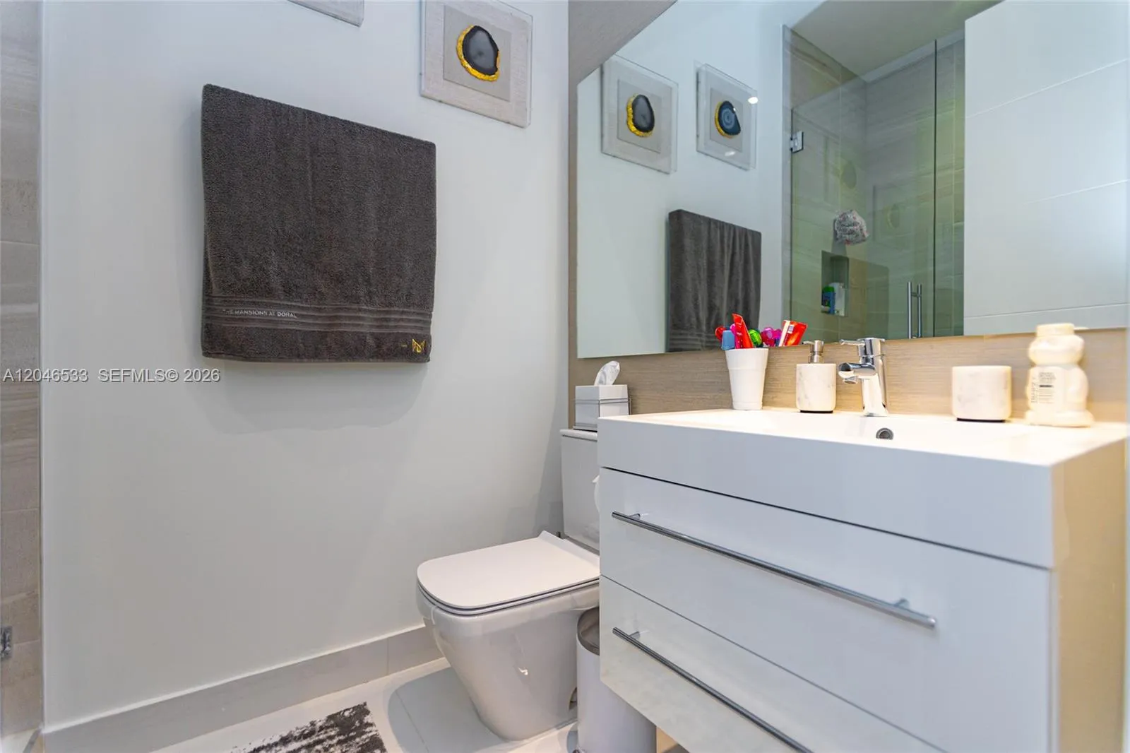 Property photo 77