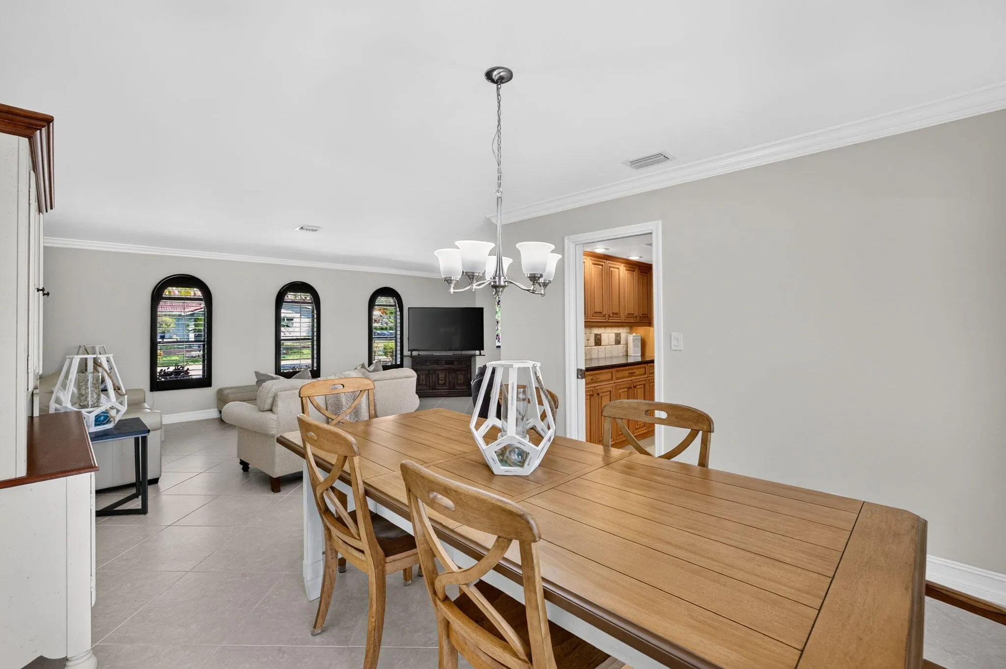 ADD_05_Dining_Area_Living_Room_View