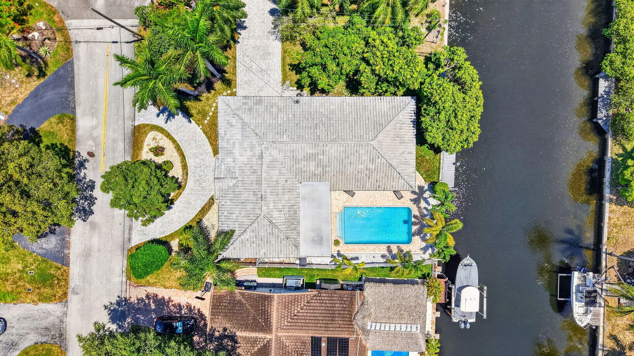 25_Overhead_Lot_Pool_Canal