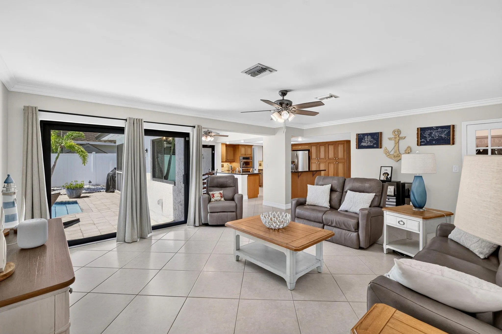 ADD_21_Family_Room_Kitchen_Pool_Access