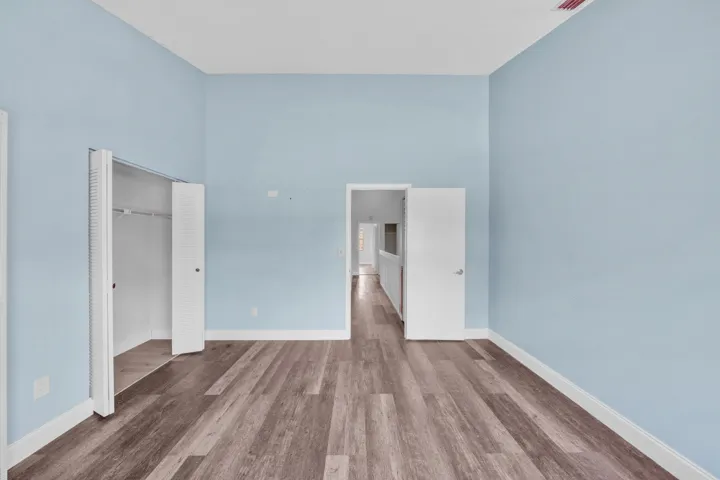 23 Guest Bedroom B (3)