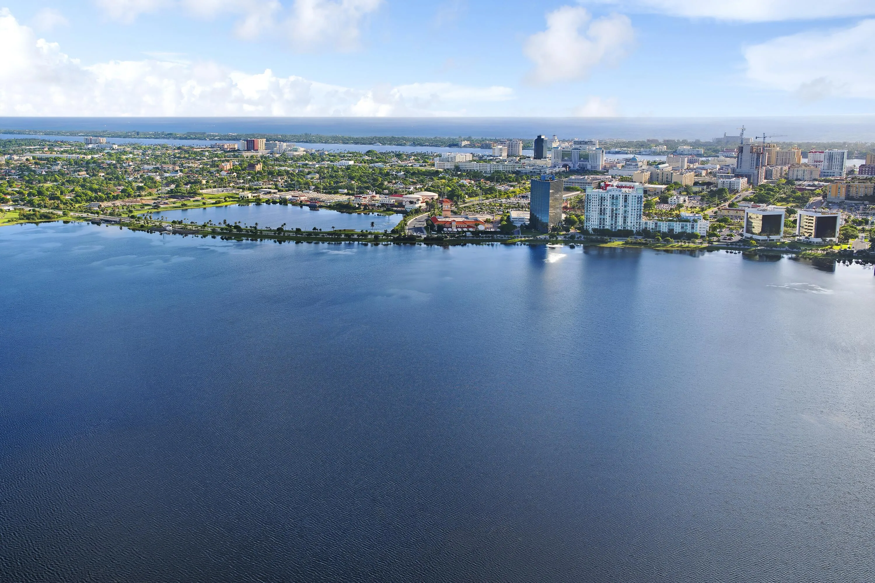 DOWNTOWN WEST PALM BEACH