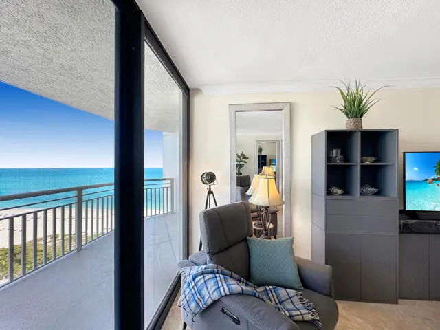 Living Room Balcony Access