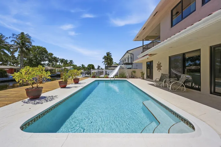 Sparkling large pool east facing.