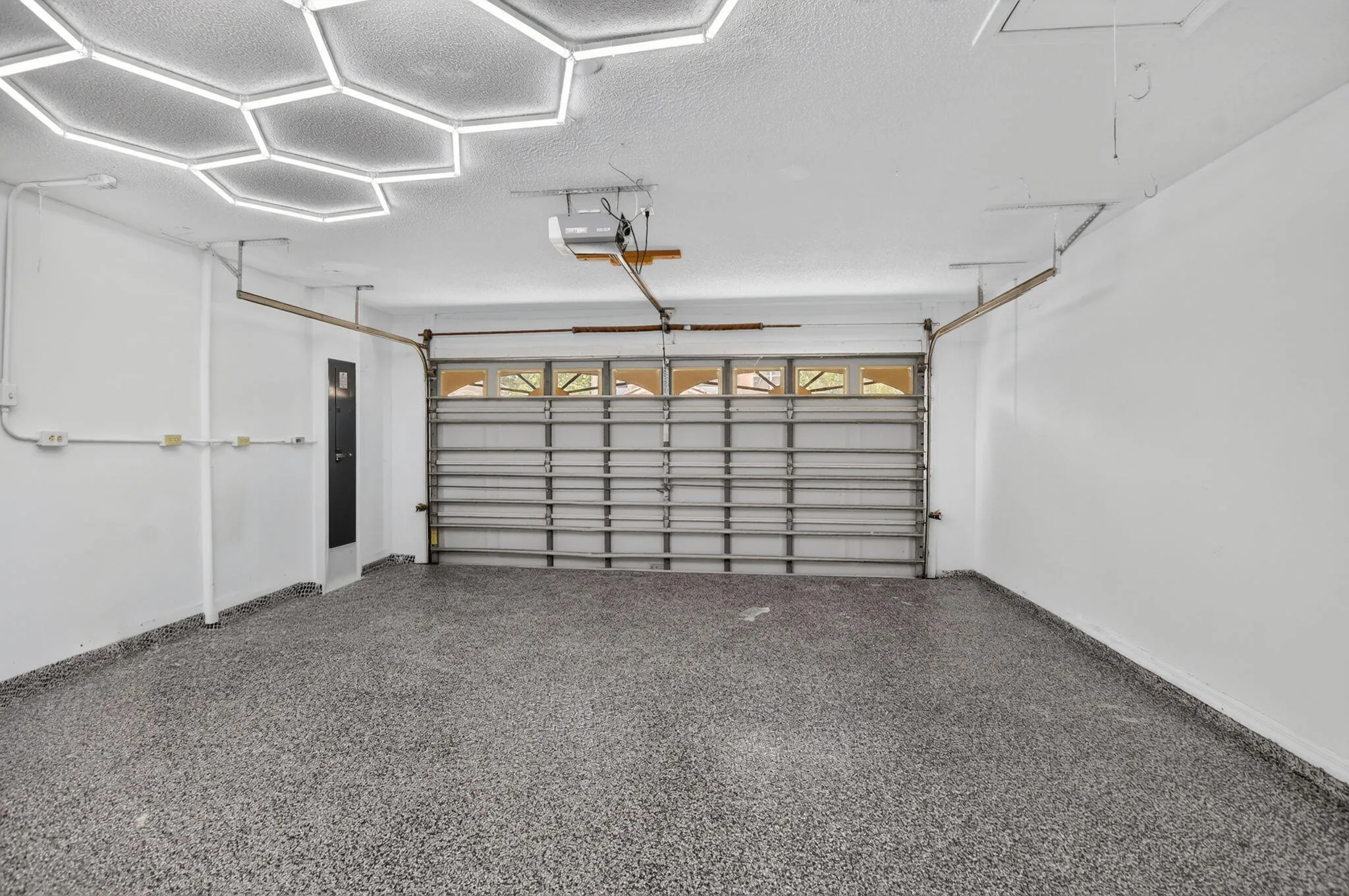 2 Car Garage