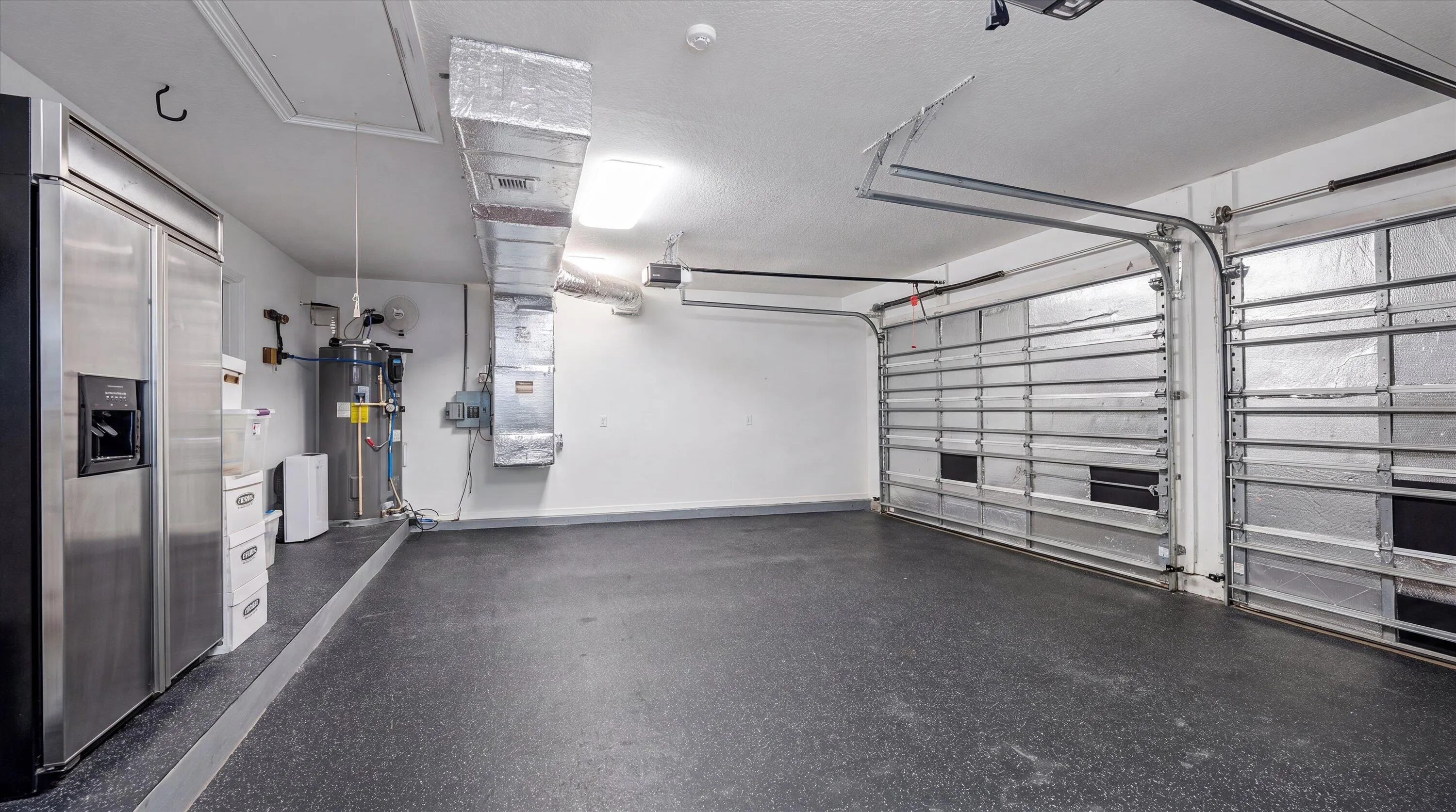 Three Car Garage with AC Unit