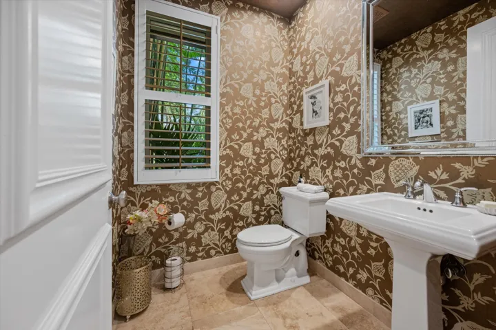 Powder Room