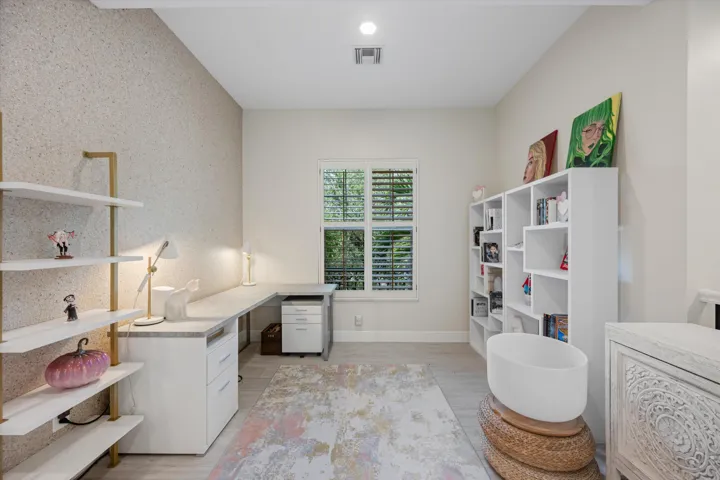 Loft Area/Office Space