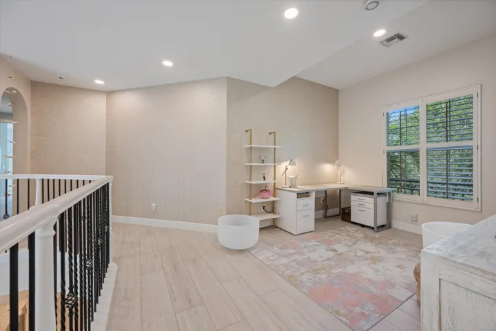 Loft Area/Office Space